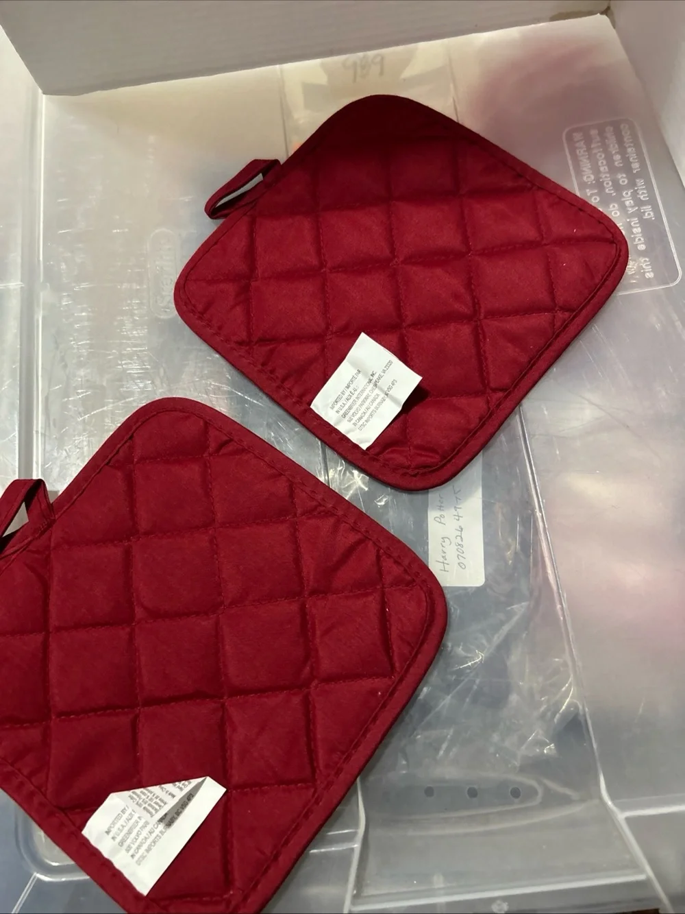 Wine & Grape Red Kitchen Pot Holders - Set of 2
